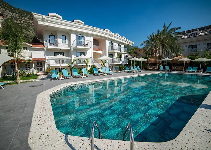 Blue Star Hotel